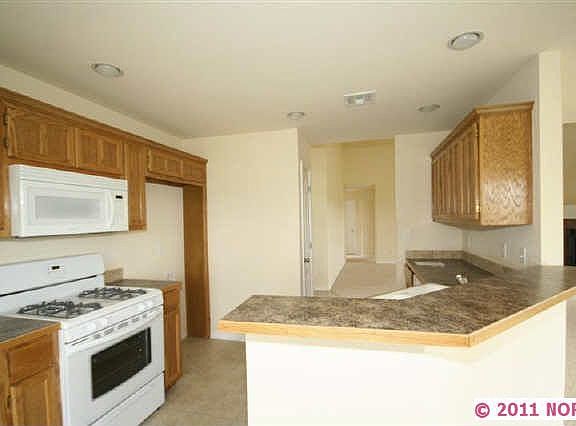 4th image of 13019 Horseshoe Bnd