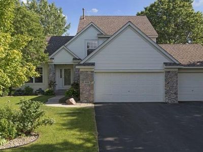 9215 Overlook Ln N, Champlin, MN, 55316