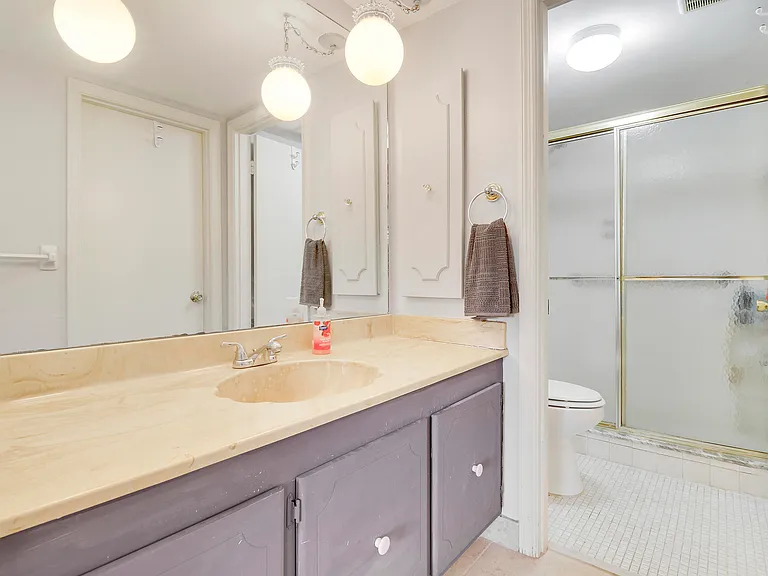 308 Golfview Rd #201 — Photo 12