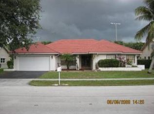 10409 NW 7th Ct, Plantation, FL 33324