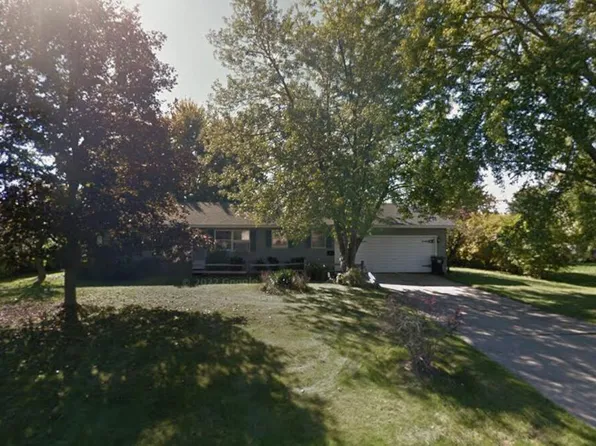 173 Reimer Dr, Ionia, MI 48846