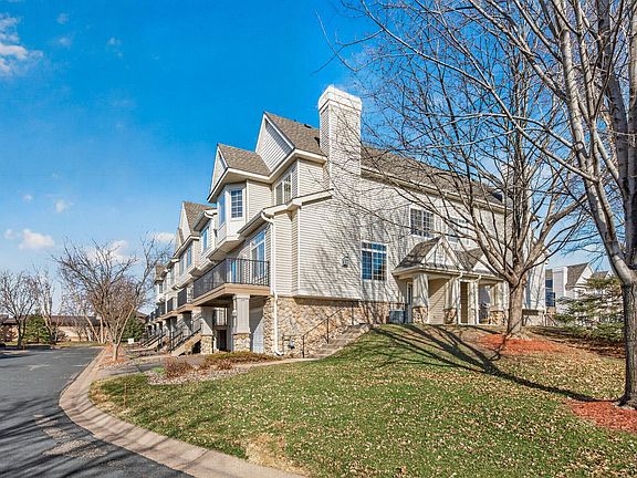 4th image of 2310 Eagle Trace Ln