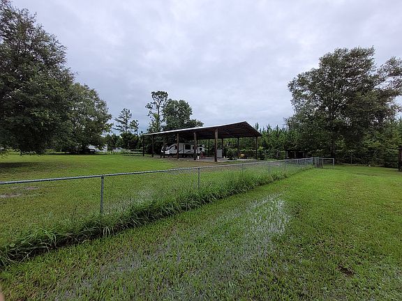 3rd image of 4345 Deerfield Cir