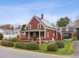 12 Sea St, Boothbay Harbor, ME 04538
