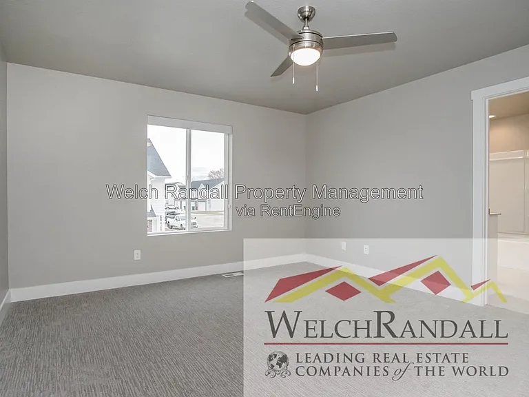2643 S 2300 West St #152 — Photo 15
