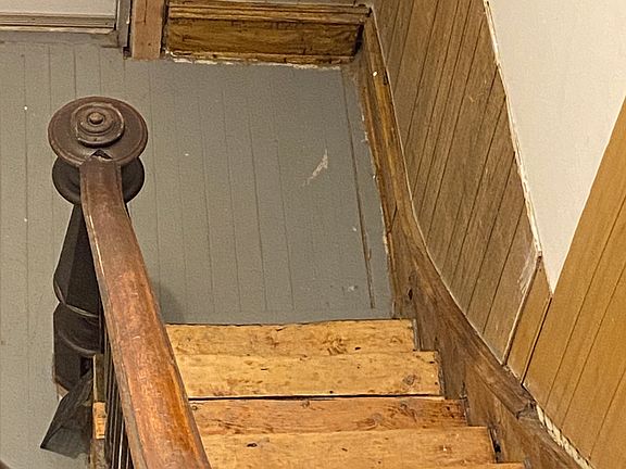 2nd image of 317 Lormore St #B