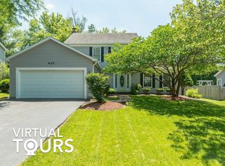 425 Bristol Way, Cary, IL 60013