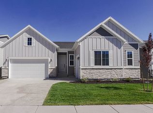 272 E Polaris Dr, Saratoga Springs, UT 84045