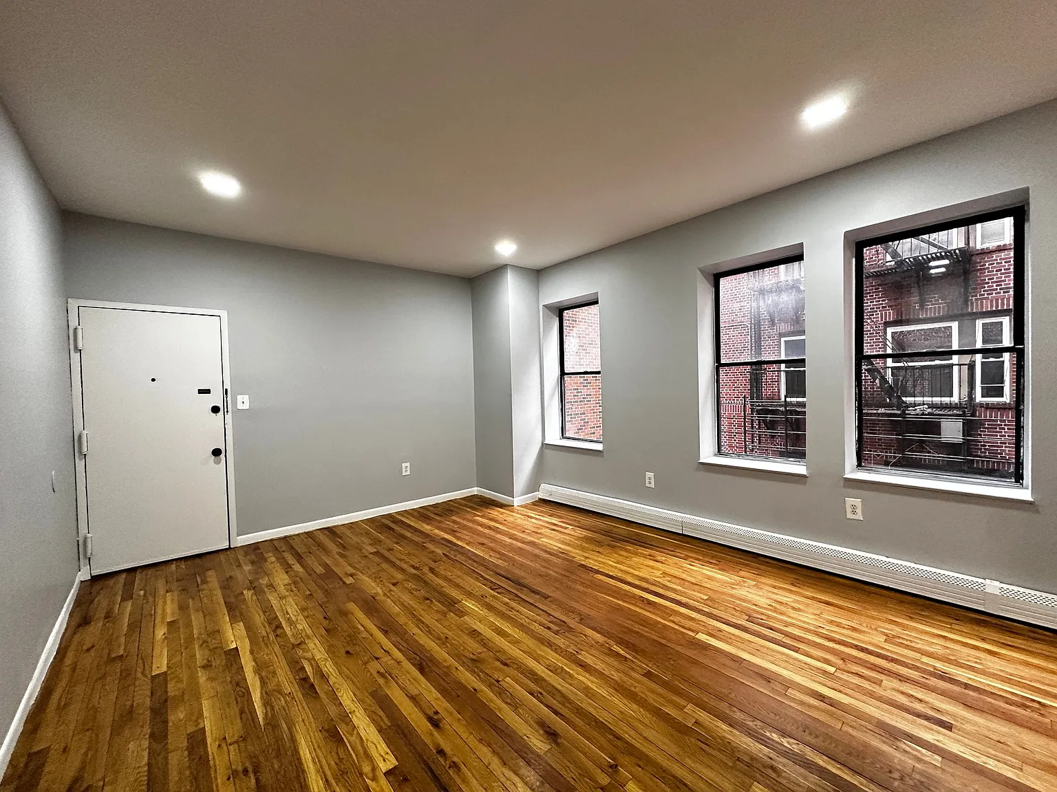 137 Wade St — Photo 3
