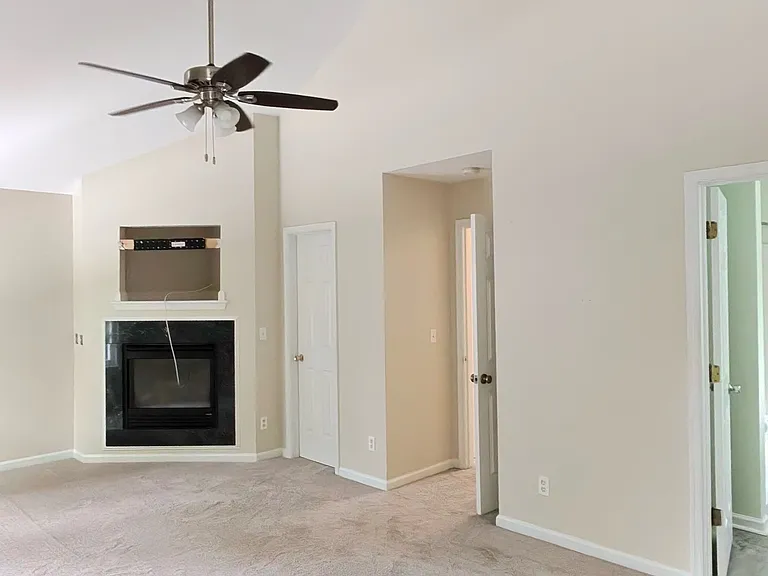 105 Chardonnay Rd — Photo 25