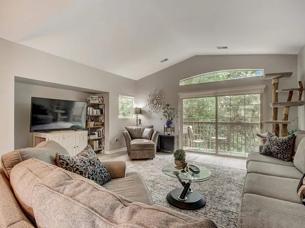 500 S Edwards Blvd Unit 15, Lake Geneva, WI 53147