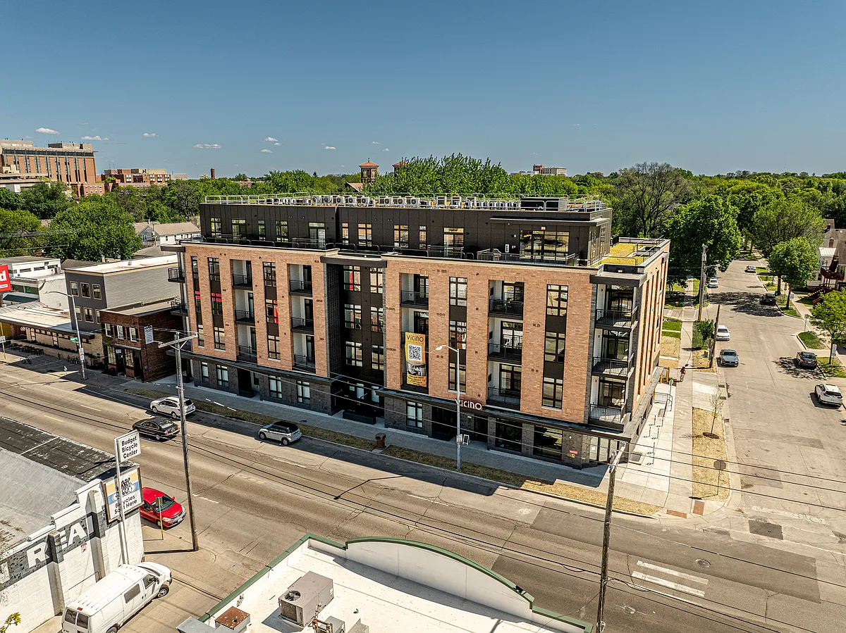 Building Photo - Vicino Apartments