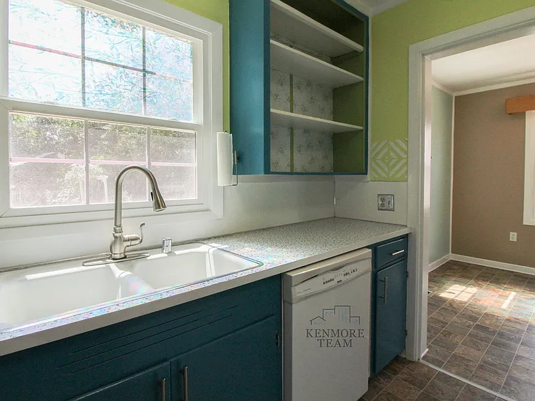 1308 Haupt Ave — Photo 12
