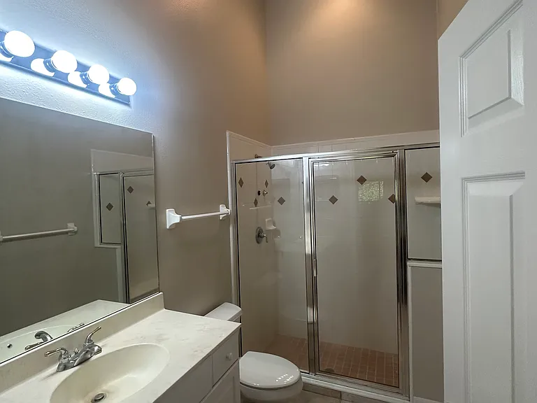 1420 Coconut Palm Cir — Photo 8