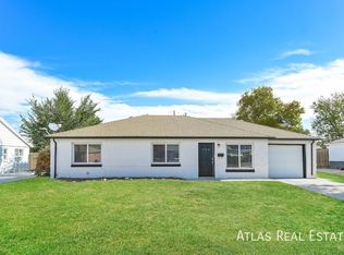 720 Tucson St, Aurora, CO 80011