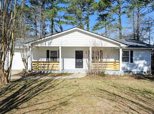 1789 Stratford Dr, Snellville, GA 30078