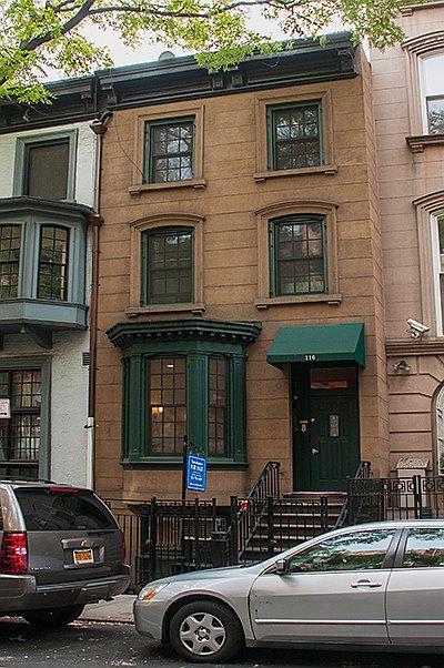 1st image of 116 E 30th St #1