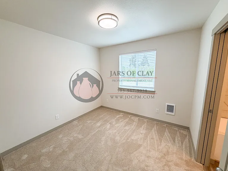 4742 Fanno Ridge Ln NE — Photo 13