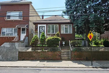 67-22 51 Road