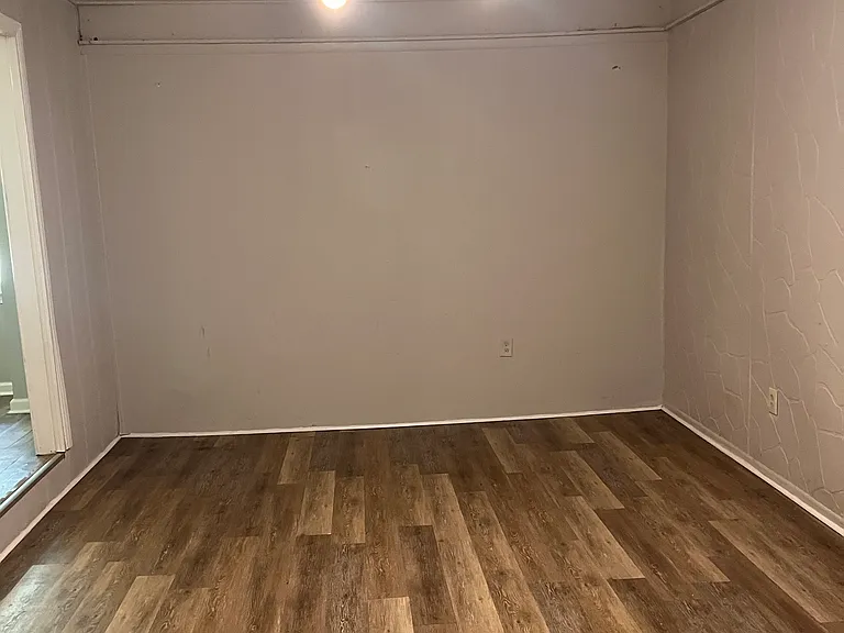 177 Williams St — Photo 12