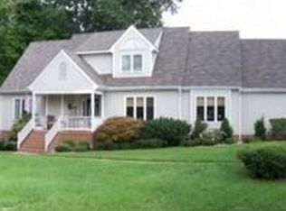 8812 Merseyside Ln, Chesterfield, VA 23832