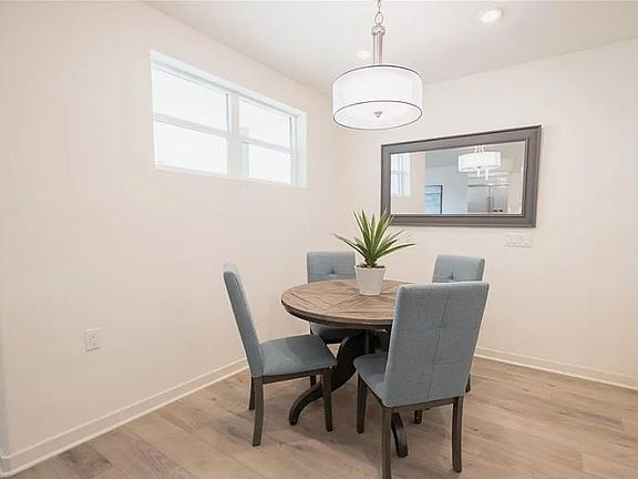 5th image of 3128 Canon St #103