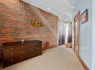 401 SW Water St UNIT 810, Peoria, IL 61602