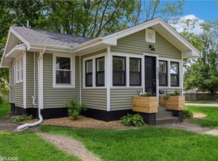 2305 40th St, Des Moines, IA 50310