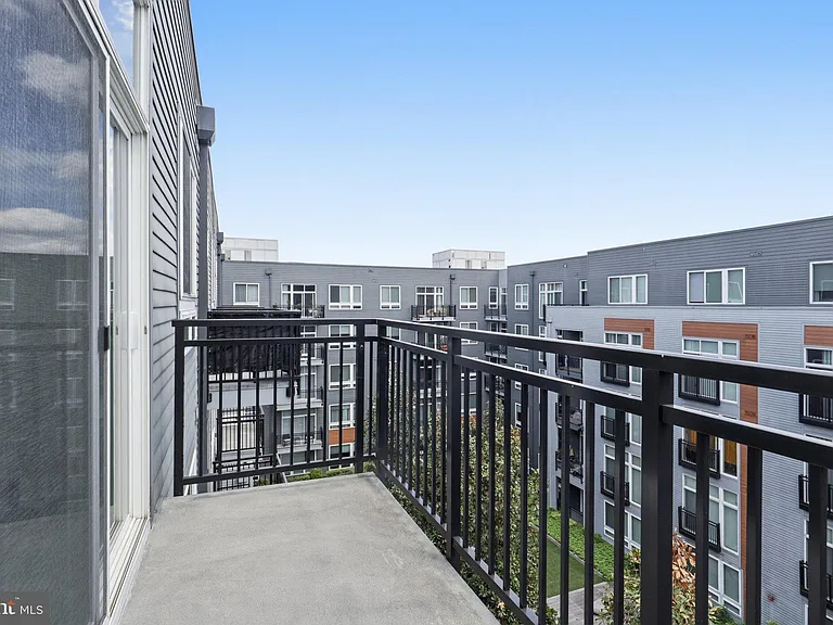 145 Riverhaven Dr #550 — Photo 24
