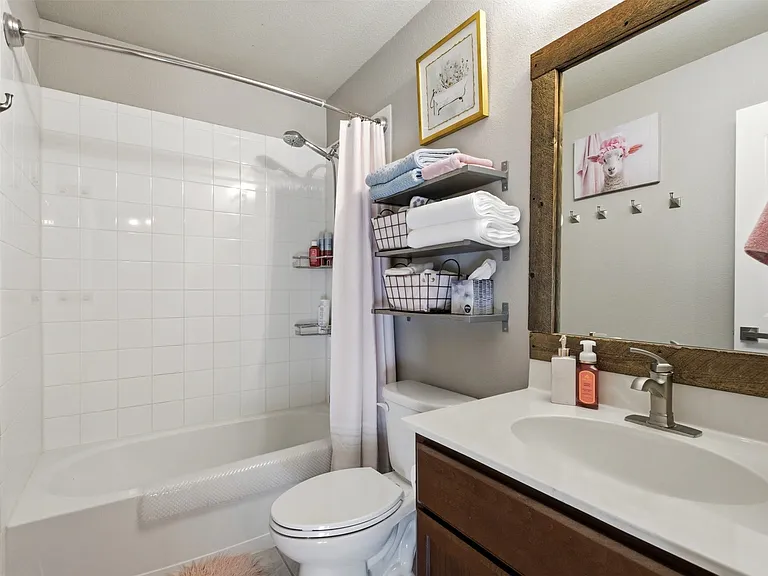 1036 Decker Dr — Photo 24