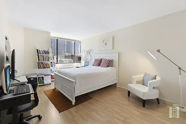 Sold by Halstead Real Estate | media 3