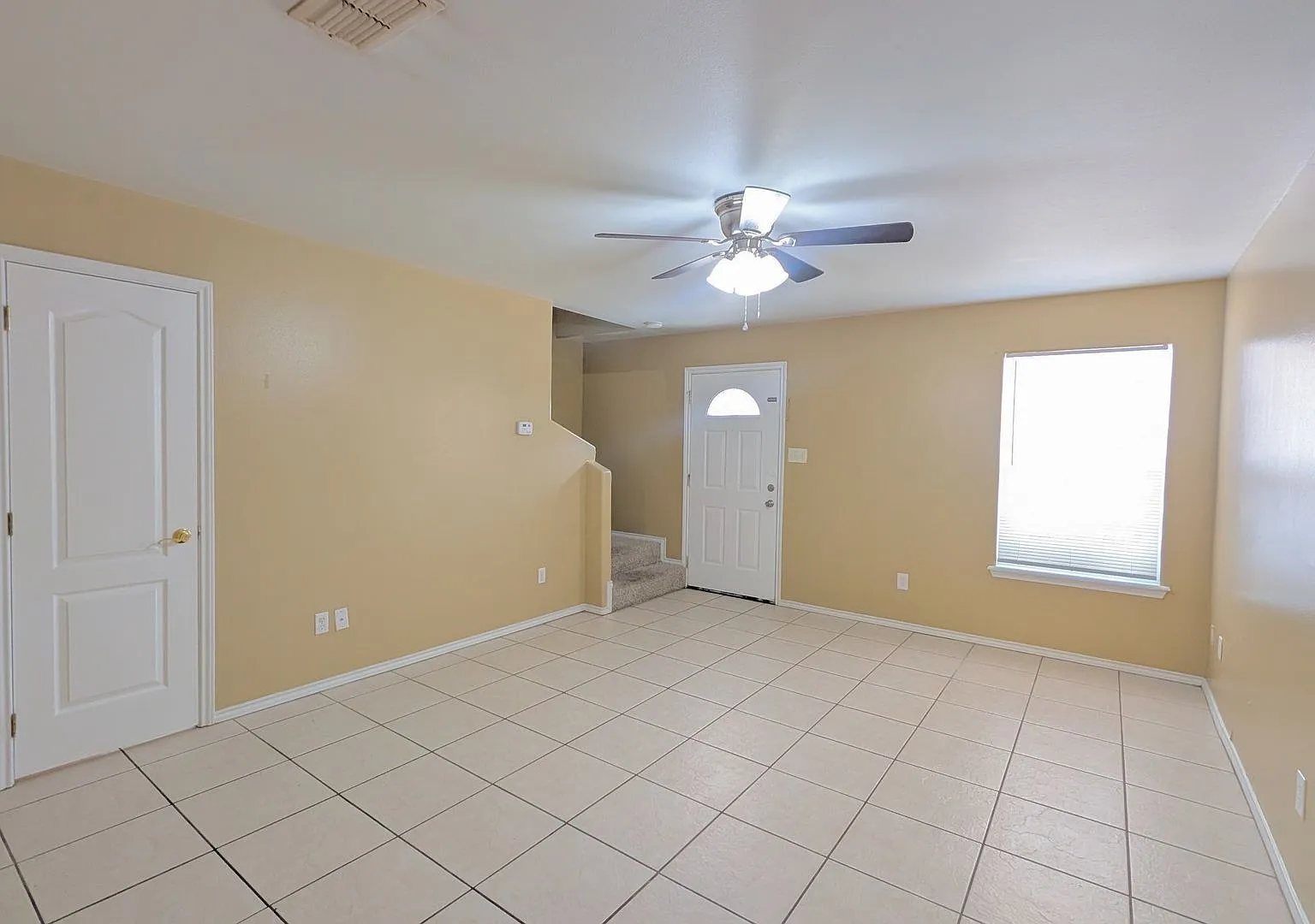 301 E. New Hampshire St.- 2 Bedroom/2.5 Bath — Photo 4