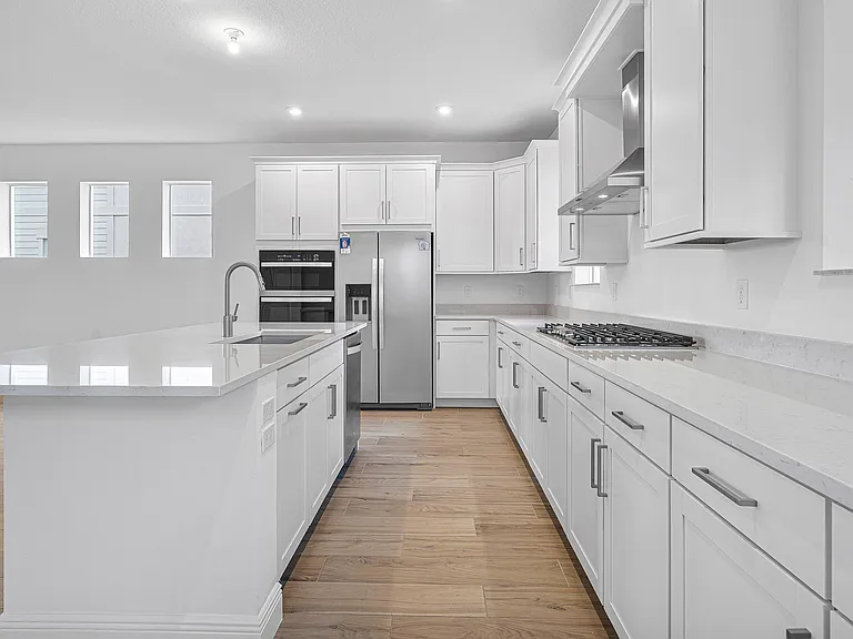 10720 SW Pioneer Pkwy — Photo 46