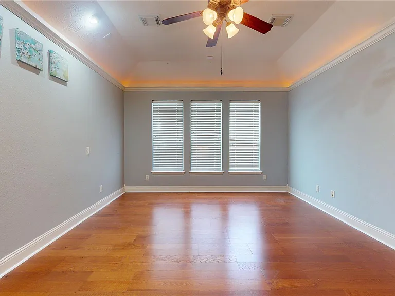 8538 Sunrise Meadow Ln — Photo 20