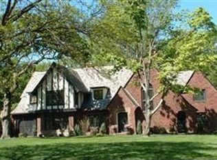 726 Ridgecrest Rd, Akron, OH 44303