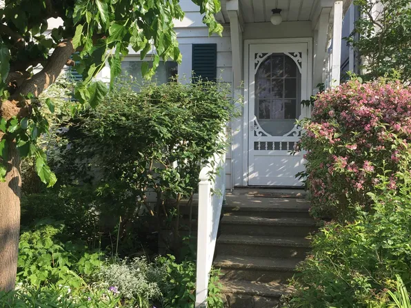 67 Sammon Ave, Toronto, ON M4J 1Y7