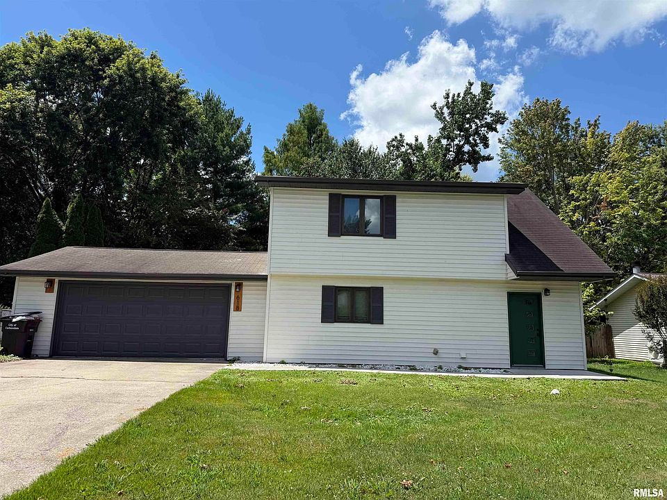 1st image of 618 S Surrey Ln