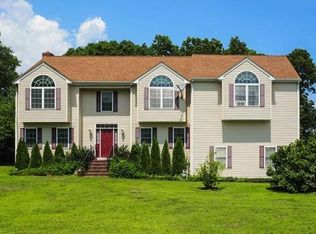 14 Andrea Way, West Bridgewater, MA 02379