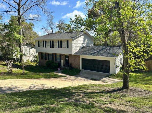 1536 Woodgate Way