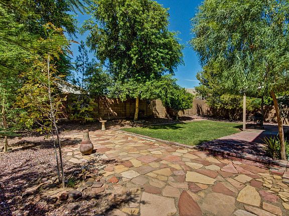 4th image of 12706 W Hollyhock Dr