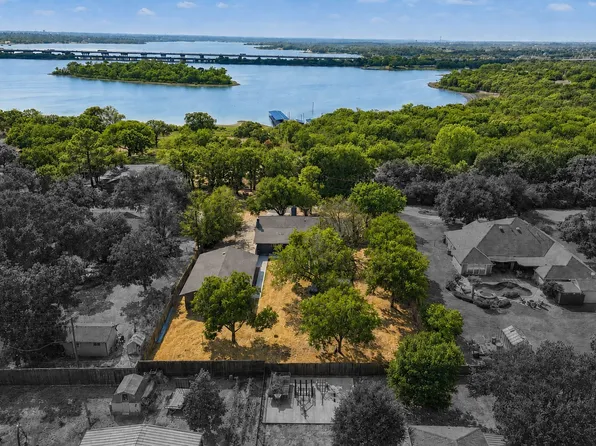 120 Wild Oak Ln, Hickory Creek, TX 75065