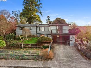 1864 4th St, Astoria, OR 97103