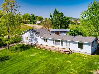 24050 Dunn Ln, Caldwell, ID, 83607