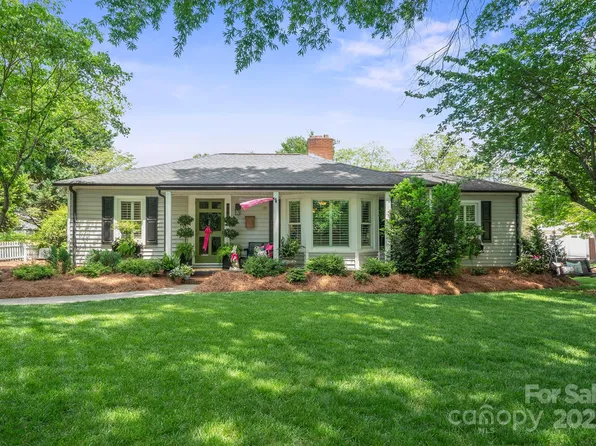 404 N Laurel St, Lincolnton, NC 28092