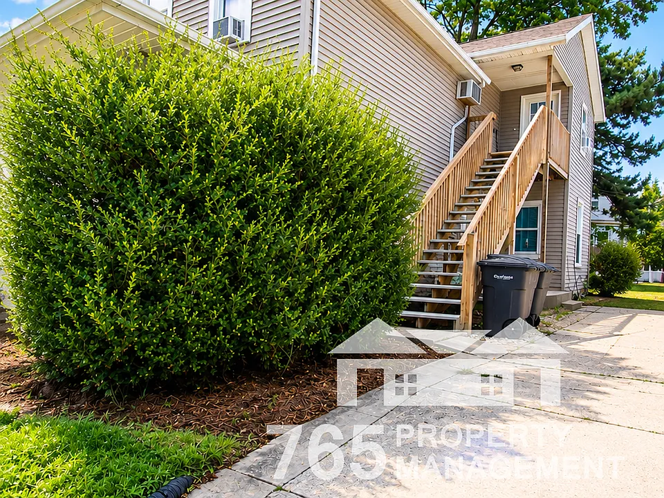 634 S 24th St #2