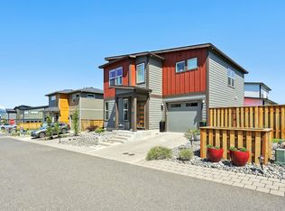 1250 29th St, Hood River, OR 97031