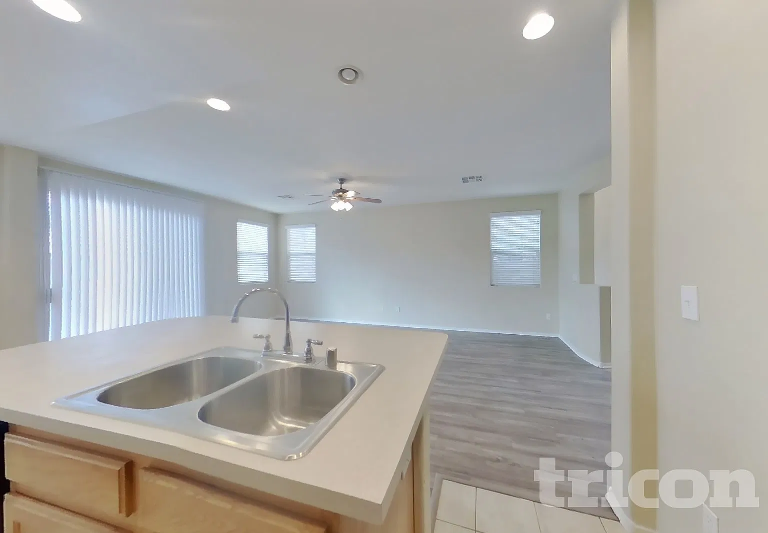 9155 Wine Cellar Avenue Las Vegas NV — Photo 4