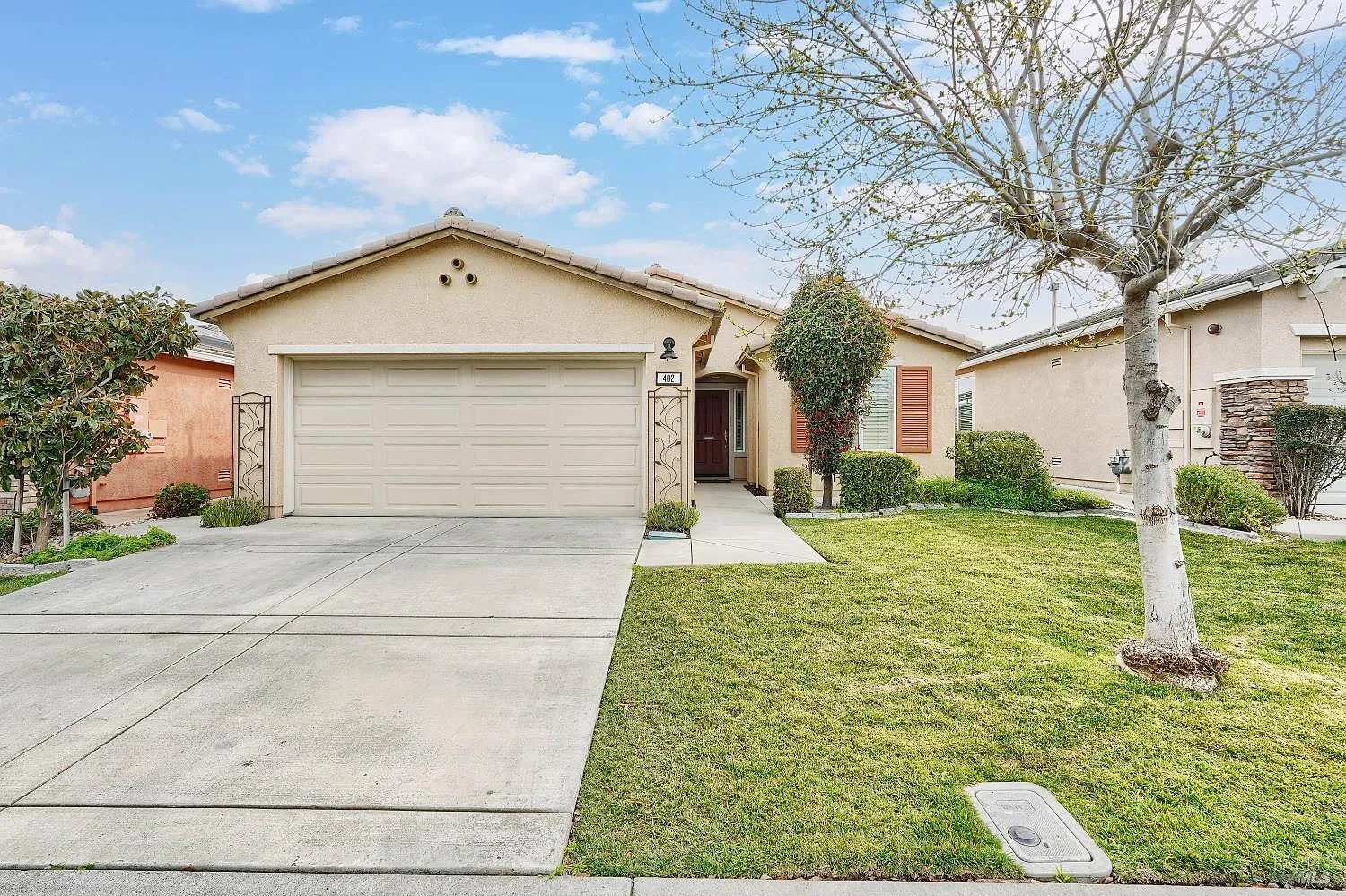 402 Birch Ridge Drive photo 1