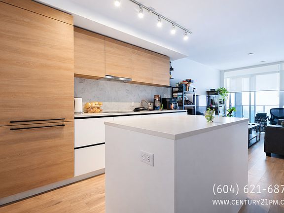 2nd image of 10448 University Dr #3112