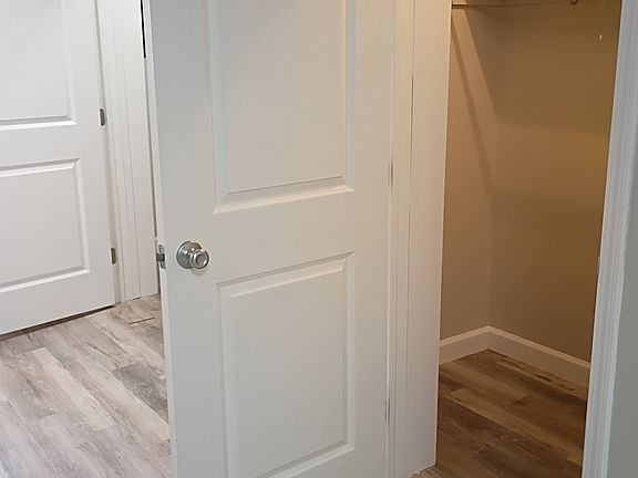 5th image of 2699 Neil Ave #C